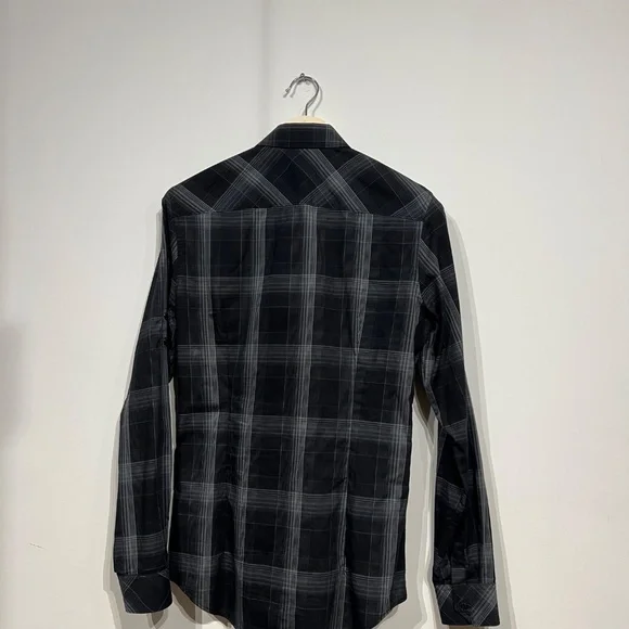 Calvin Klein Button up - Picture 2 of 3